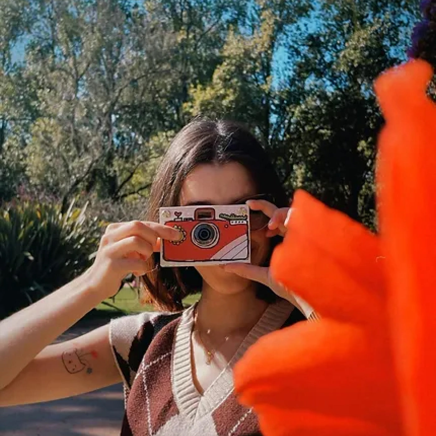 Hotsell Papershoot Camera with Red Hand Drawing Case